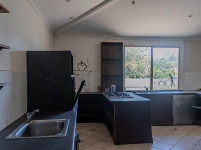 6 Ellis Road, Merredin WA 6415