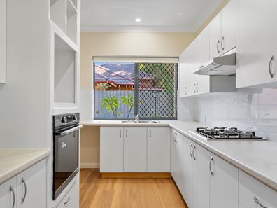 35/108 Fern Road, Wilson WA 6107
