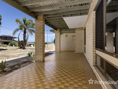 69 Bayview Street, Mount Tarcoola WA 6530