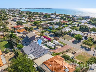7 Collier Street, Silver Sands WA 6210