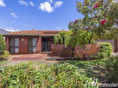 17 Beaumont Way, Greenwood WA 6024