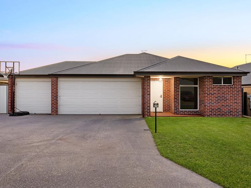 15 Grail Avenue, Baldivis