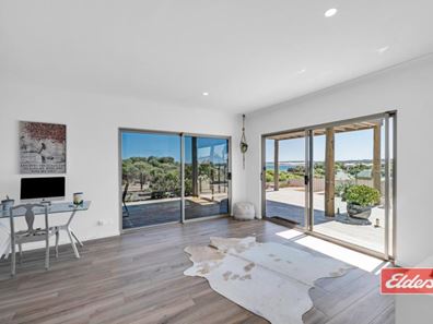 123 Whitehill Road, Drummond Cove WA 6532