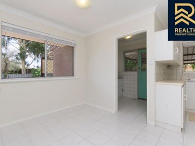 100 Luyer Avenue, East Cannington WA 6107