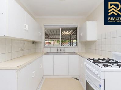 100 Luyer Avenue, East Cannington WA 6107