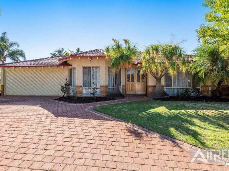 17 Pinewood Walk, Canning Vale WA 6155