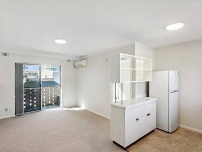 28/11 Stirling Road, Claremont WA 6010