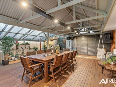 44 Bindoon Loop, Huntingdale WA 6110