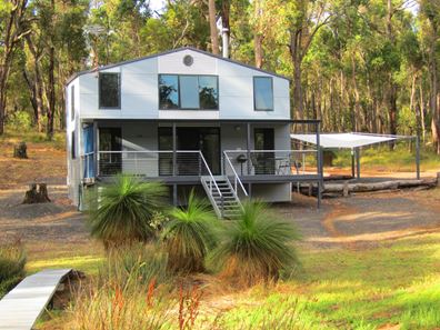 174 Chapman Road, Mcalinden WA 6225
