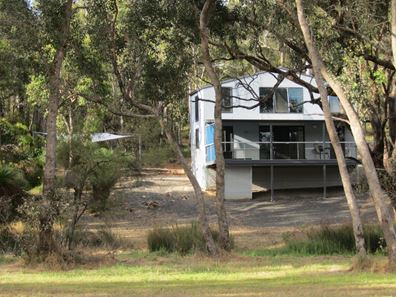 174 Chapman Road, Mcalinden WA 6225