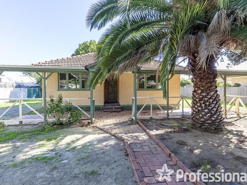 6 Locksley Avenue, Armadale WA 6112