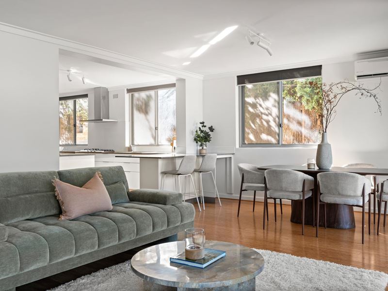 2/20 Mounts Bay Road, Crawley WA 6009