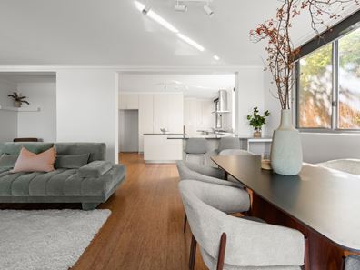2/20 Mounts Bay Road, Crawley WA 6009