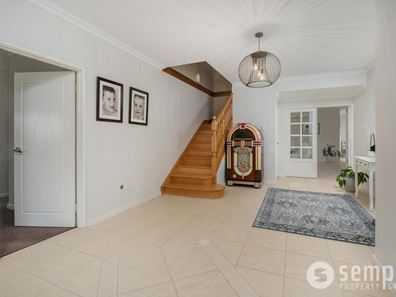 19 Mannikin Heights, Beeliar WA 6164