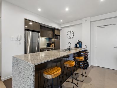 8/3 Homelea Court, Rivervale WA 6103