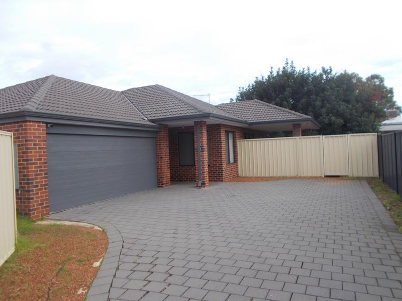 55B Ewart Street, Midvale
