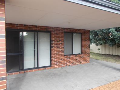 55B Ewart Street, Midvale WA 6056