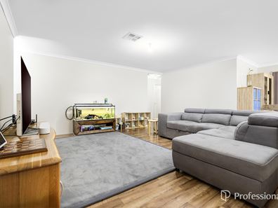 118A Fitzgerald Street, Beachlands WA 6530