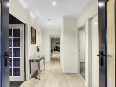 44 Honeymyrtle Turn, Stirling WA 6021