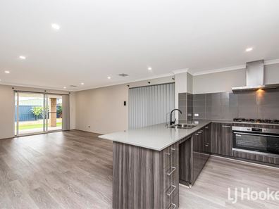 50 Larsen  Road, Byford WA 6122