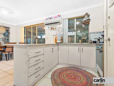 16 Wah Court, Atwell WA 6164