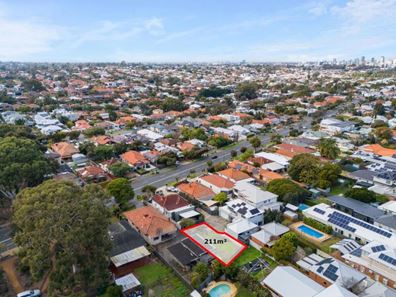 71A London Street, Mount Hawthorn WA 6016