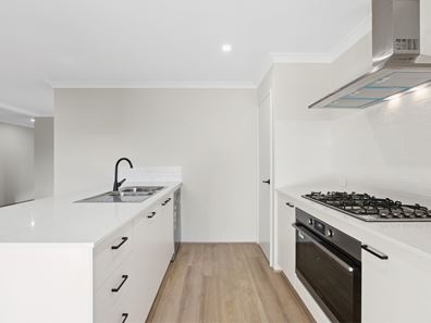 9 Nanarup Street, Two Rocks WA 6037