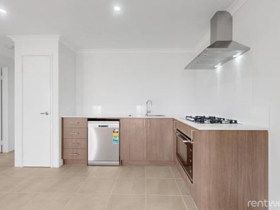 27 Dunraven Rd, Two Rocks WA 6037