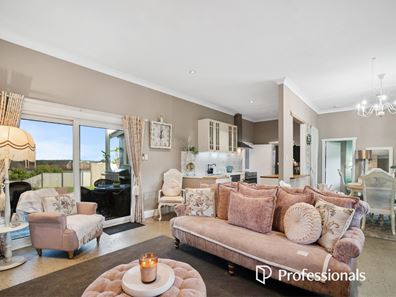 80 Lawnbrook Road West, Walliston WA 6076