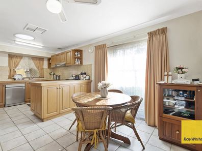 30 Gunnamatta Place, Kelmscott WA 6111