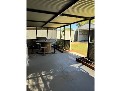 3 Crowley Gardens, Somerville WA 6430