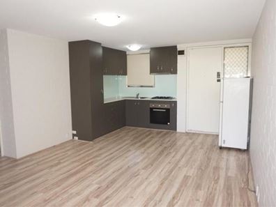 E103/25 Herdsman Parade, Wembley WA 6014