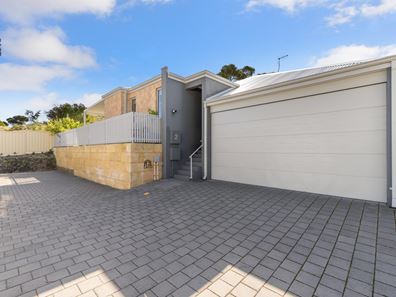 2/7 Mayhill Place, Craigie WA 6025