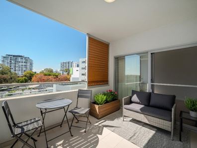 48/2 Rowe Avenue, Rivervale WA 6103
