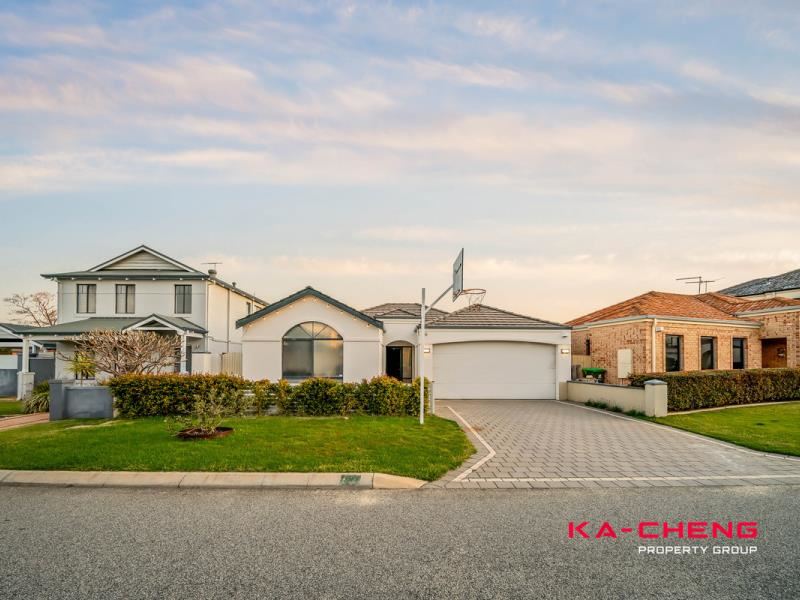 80 Elyard Crescent, Stirling WA 6021