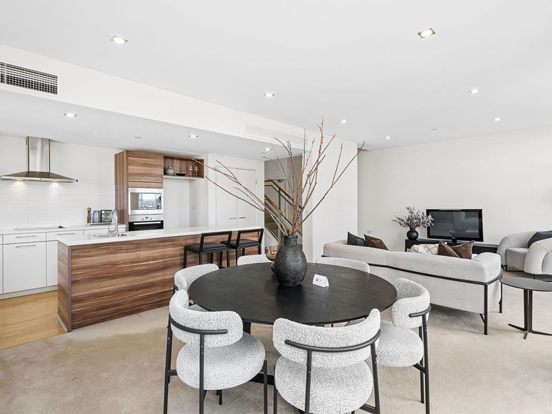 1901/237 Adelaide Tce, Perth