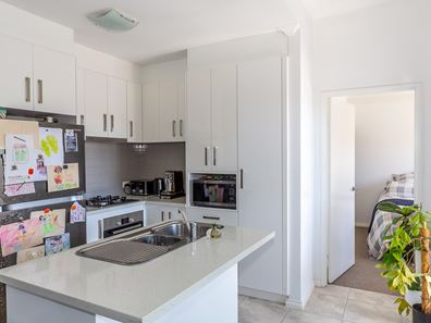 10/18 Elvire Street, Midland WA 6056