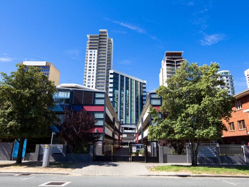 41/122 Terrace Road, Perth