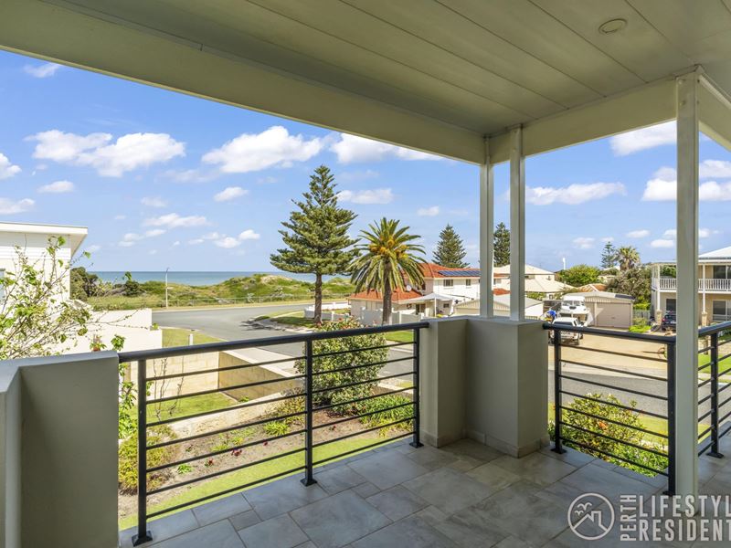 3 Tenggara Avenue, Two Rocks WA 6037