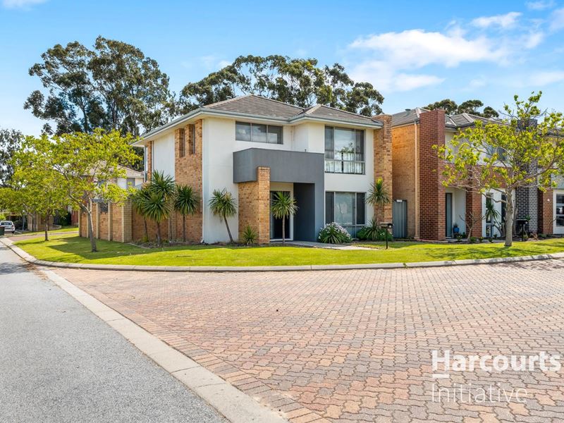 36/1 Pitta Corner, Success WA 6164
