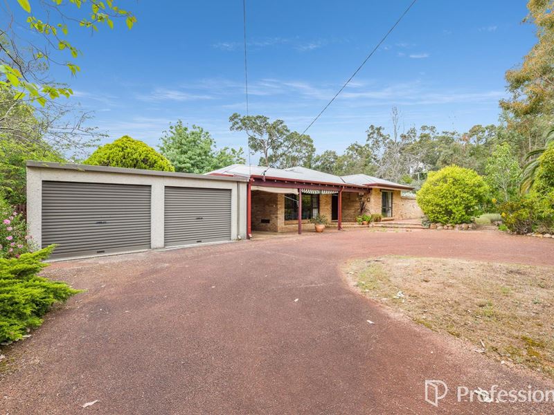12 Campbell Way, Parkerville WA 6081