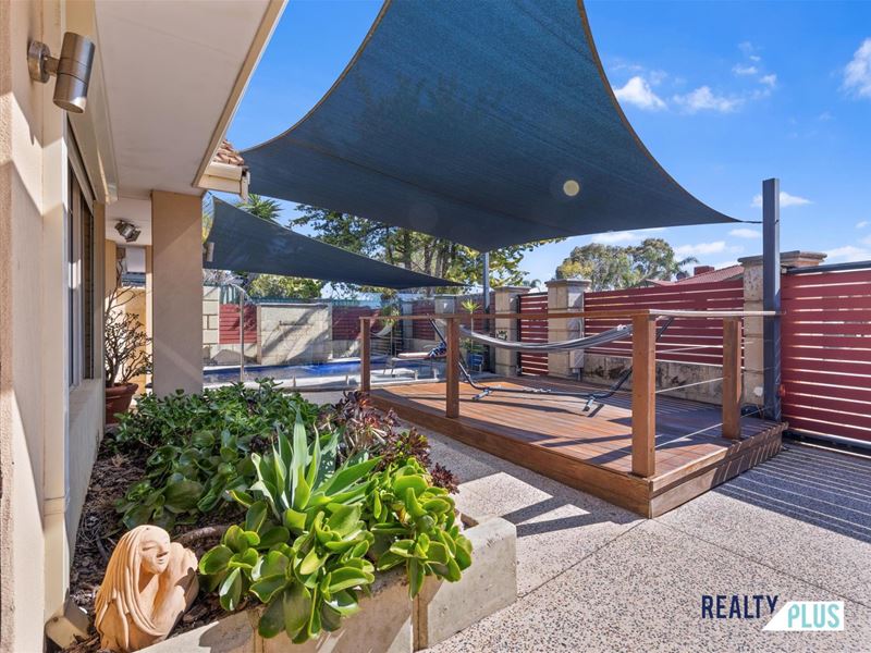 12 Daley Close, Atwell WA 6164