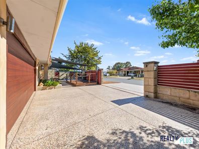 12 Daley Close, Atwell WA 6164