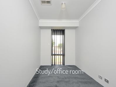20 Ambleside Parade, Waikiki WA 6169