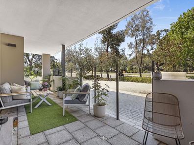 7/2 Dynevor Rise, Floreat WA 6014