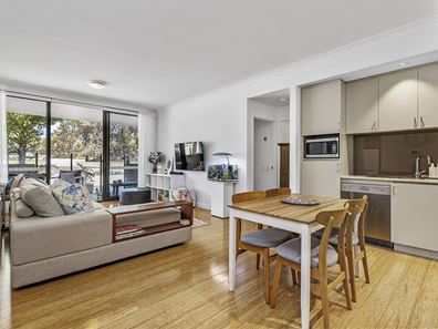 7/2 Dynevor Rise, Floreat WA 6014
