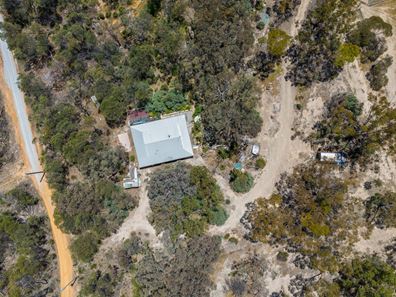 68 Benrua Road, Clackline WA 6564