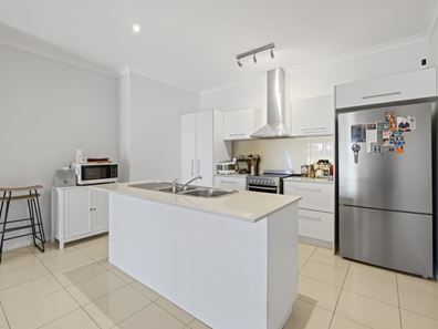 7-3 Badock Place, Millars Well WA 6714