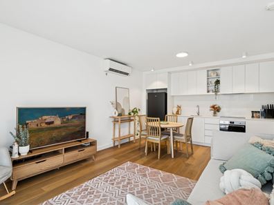 114/2 Thorburn Way, Shenton Park WA 6008
