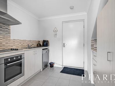 9/2 Royston Link, Butler WA 6036